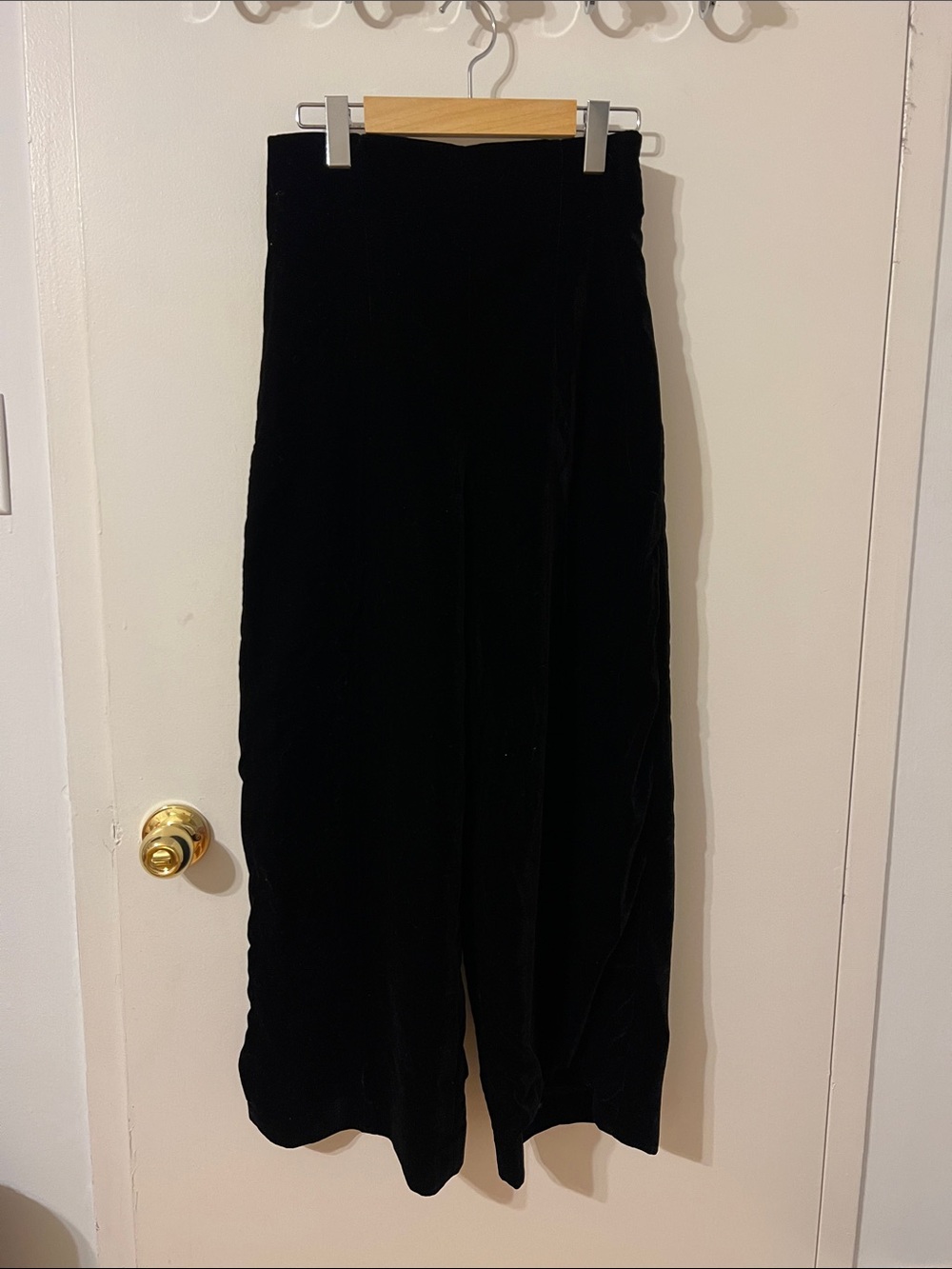 Zara Black Wide Leg Velvet Pants